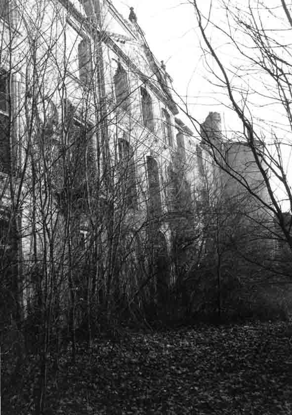 Le château à l'abandon