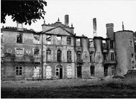 Le Château après l'incendie