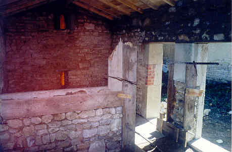 Mur central abaissé